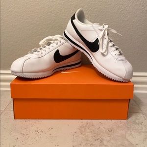 Nike Cortez